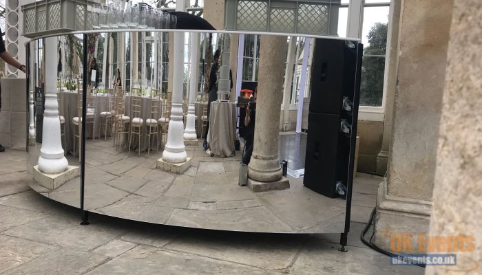 A full circular mirrored event portable bar