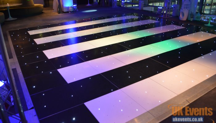 mix and match your dance floors by using 2 different floors in one.